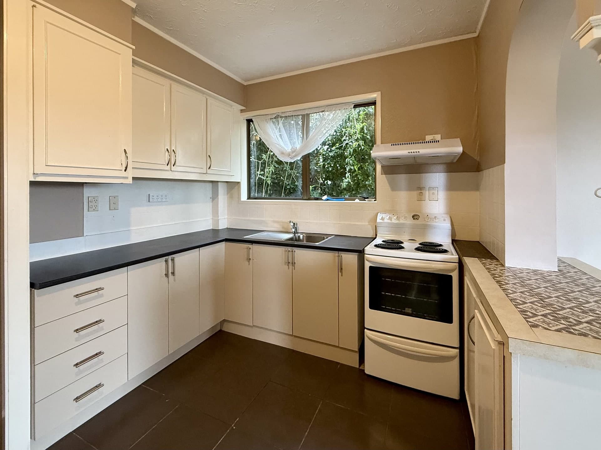 Stanmore Bay, 1 bedroom